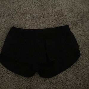 black speed ups size 4